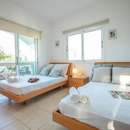 Villa Konnos Beach No 5 Protarász